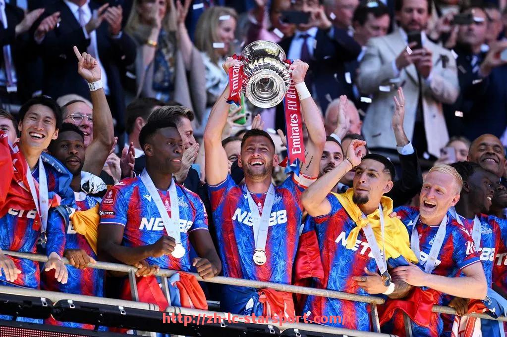 星空体育app-西甲联赛最新赛程发布及实时更新机制介绍